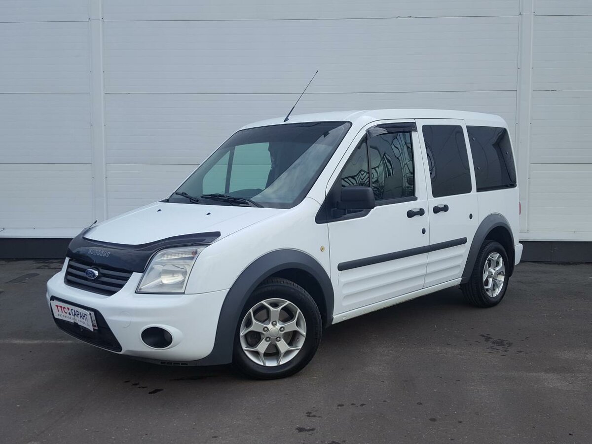 Ford Tourneo connect белый