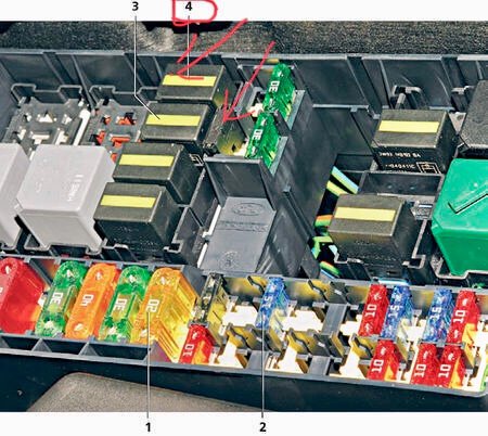 Форд фокус предохранитель бензонасоса